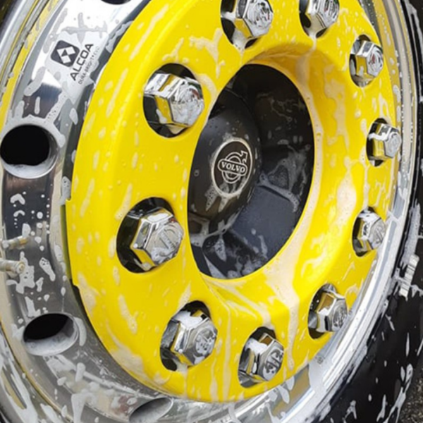 Cleaning wheels