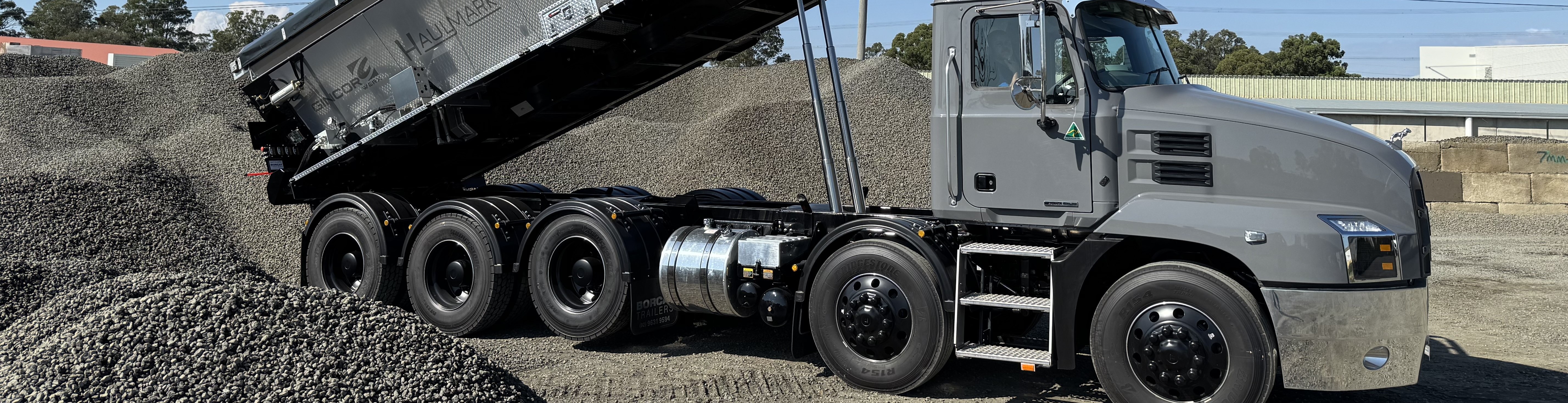 Turning Heads with Innovation: Borcat Trailers and Alcoa® Dura-Black Wheels