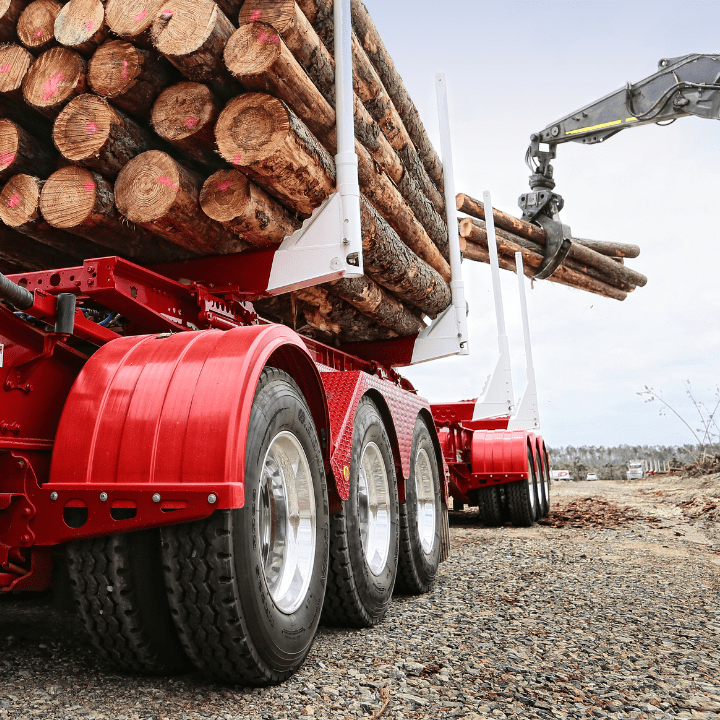 Buying a Semi Trailer? Don’t Overlook the Wheels